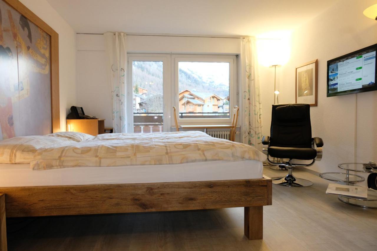 Artist Apartments & Hotel Garni Zermatt Exterior photo